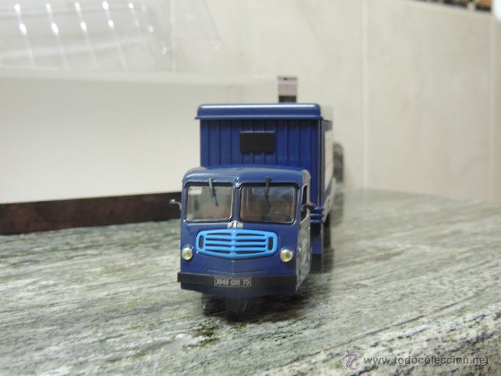 Voitures &agrave; l'&eacute;chelle: CAMION TRAILER F.A.R.