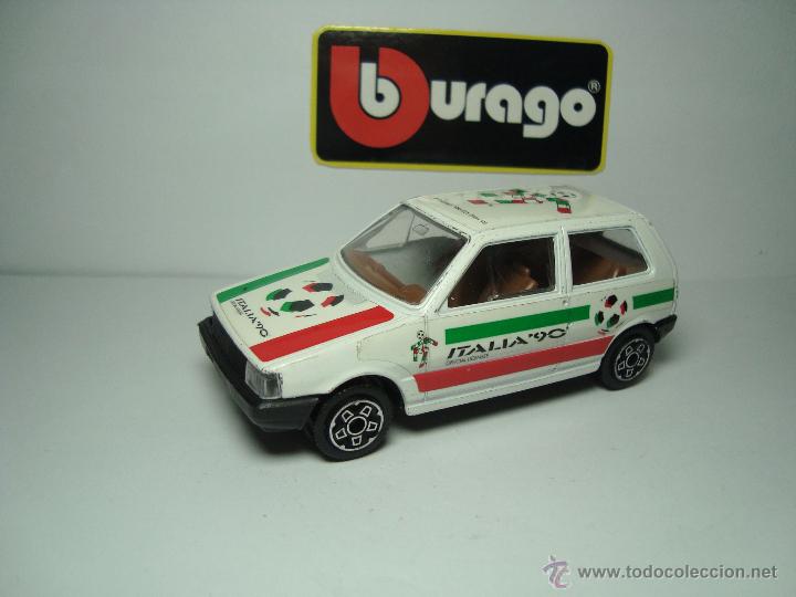 Coches a escala: FIAT UNO DE BURAGO BBURAGO 1,43 EDICION ESPECIAL MUNDIAL DE FUTBOL ITALIA 90