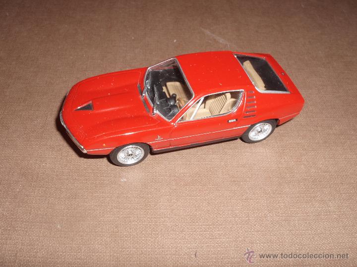 Model Cars: ALFA ROMEO MONREAL ESCALA 1 43 NUEVO