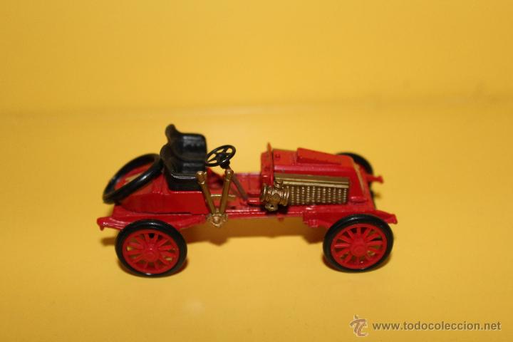 Auto in scala: COCHE SAFIR SIN CAJA -RENAULT COURSE 1902 PARIS - VIENNE  - 1/43 - MADE IN FRANCE