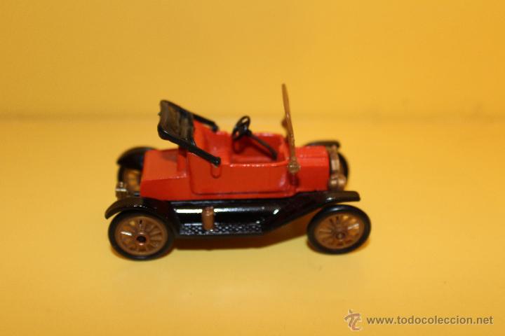 Auto in scala: COCHE SAFIR SIN CAJA - FORD LIZZIE - 1/43 - MADE IN FRANCE
