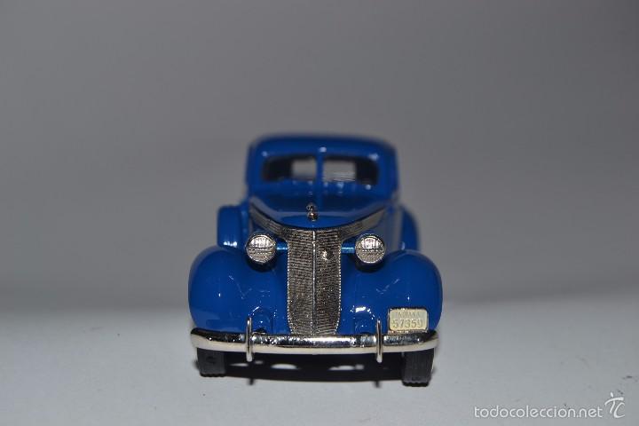Coches a escala: STUDEBAKER COUPE EXPRESS PICKUP BEVERLY BLUE 1937 - Foto 2