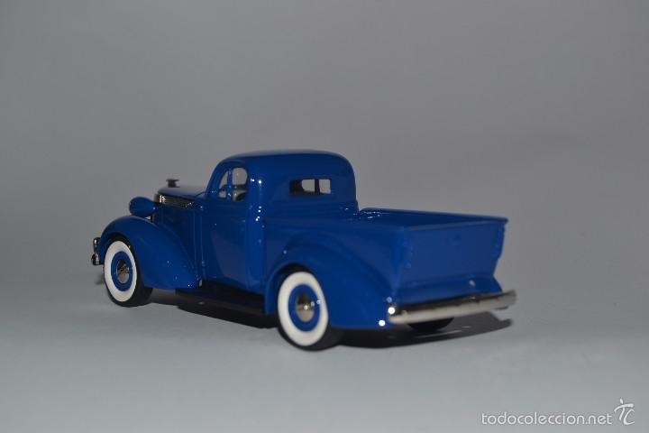 Coches a escala: STUDEBAKER COUPE EXPRESS PICKUP BEVERLY BLUE 1937 - Foto 4