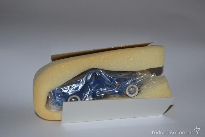 Coches a escala: STUDEBAKER COUPE EXPRESS PICKUP BEVERLY BLUE 1937 - Foto 8