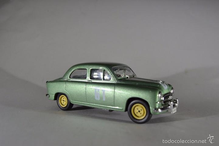 Voitures &agrave; l'&eacute;chelle: SEAT 1400B