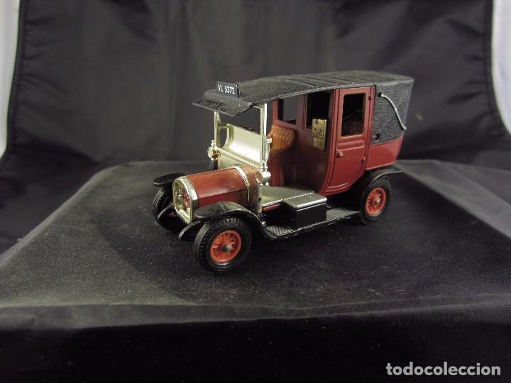 Model Cars: MatchBox Unic Taxi 1907