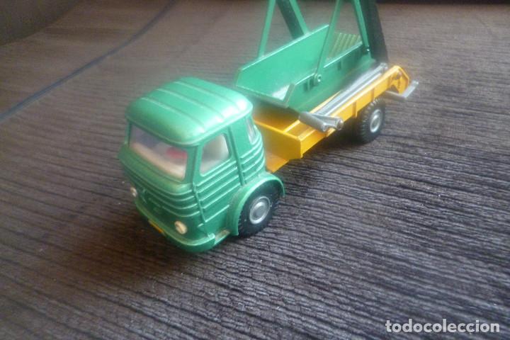 Coches a escala: joal pegaso 211