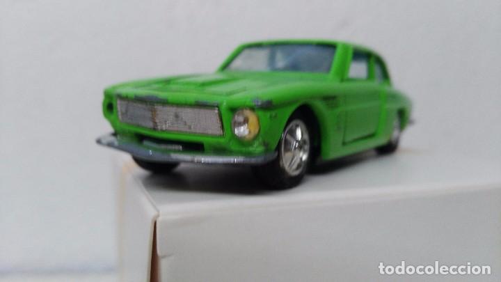 Coches a escala: antiguo coche de joal iso rivolta color dificil