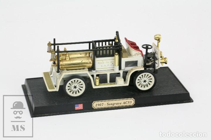 Model Cars: Cami&oacute;n de Bomberos a Escala 1:43 - Seagrave AC53, Estados Unidos de Am&eacute;rica / USA, 1907