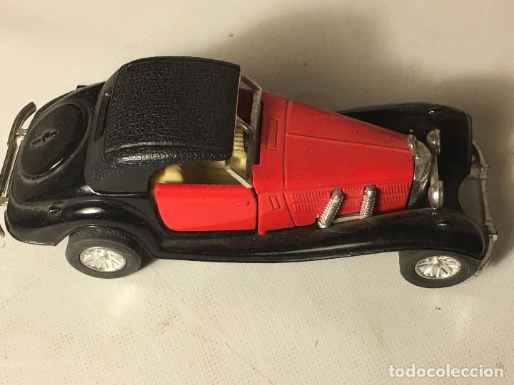 Auto in scala: COCHE REALIZADO EN METAL CLASICO MODELO A&Ntilde;OS 30, ORIGINAL A&Ntilde;OS 70/80