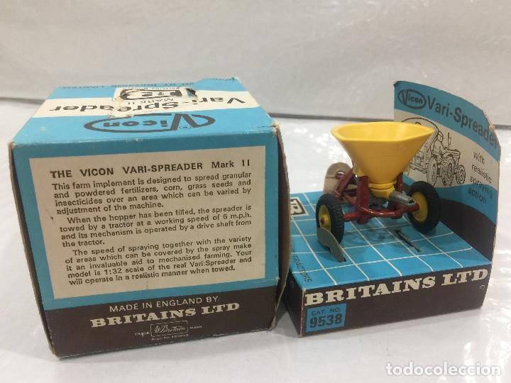 Coches a escala: BRITAINS TRACTORS VARI-SPREADER NUM 9538 - Foto 3