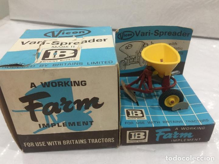 Coches a escala: BRITAINS TRACTORS VARI-SPREADER NUM 9538 - Foto 5