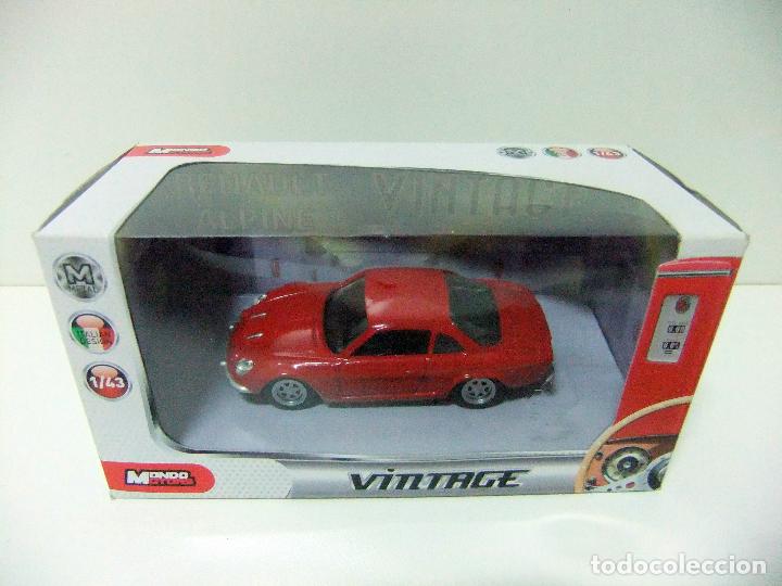 Micro Norev - Ref 516 - Peugeot 403 T4Z pick up baché - 1/86 plastique Micro Norev - Ref 516 - Peugeot 403 T4Z pick up baché - 1/86 plastique