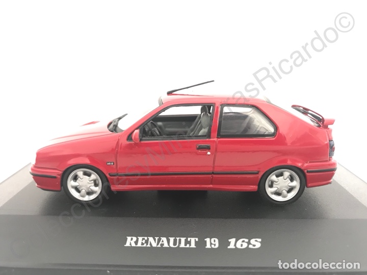 Coche Clasico Renault 19 16s Rojo 1992 Escala Sold Through Direct Sale