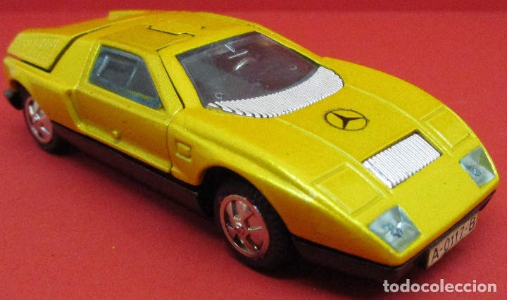 Voitures &agrave; l'&eacute;chelle: coche met&aacute;lico MERCEDES BENZ C-111, n&ordm; 117, JOAL 1/43