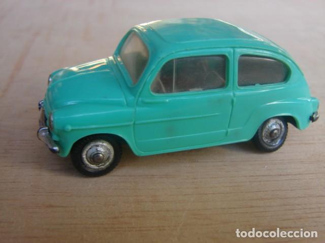 Coches a escala: FIAT 600 - NOREV - Foto 2