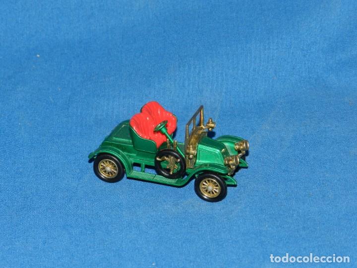 Carros em escala: (A45) COCHE LESNEY MODELS OF YESTERYEAR 1911 RENAULT NUM 2 , POCAS SE&Ntilde;ALES DE USO