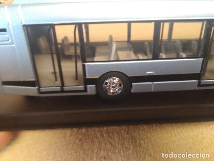Coches a escala: Autob&uacute;s Iveco - Foto 8