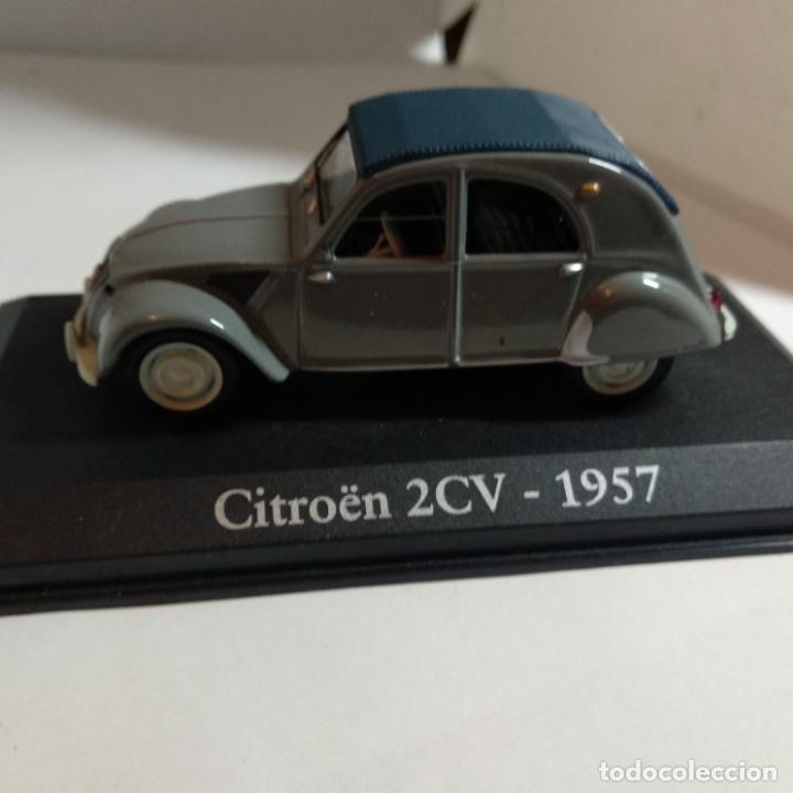 Coches a escala: Citroen 2cv 1957