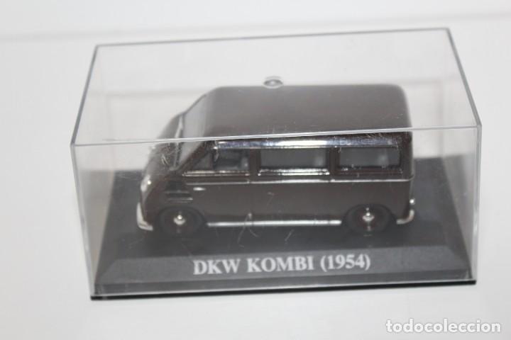 Model Cars: COCHE CLASICO DKV KOMBI ( 1964) - ALTAYA ESCALA 1/43