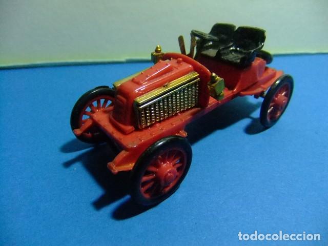 Coches a escala: CCA GUISVAL RENAULT competicion 1902 PARIS - VIENA // Voiture RENAULT 1902 PARIS - VIENA