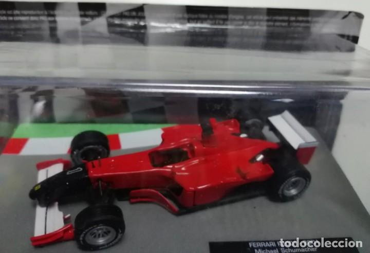 Auto in scala: FERRARI F2001 TORRES GEMELAS 1:43 SALVAT