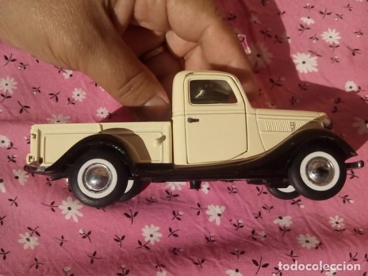 Carros em escala: coche Ford pick up 1937