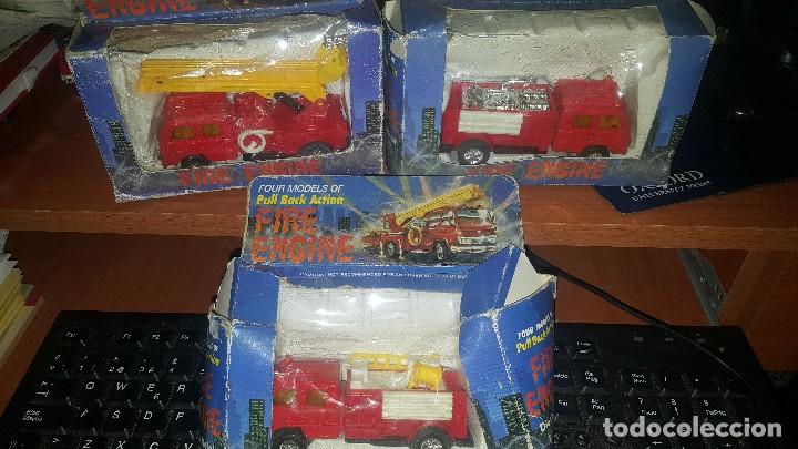 Voitures &agrave; l'&eacute;chelle: 3 cajas con camiones de bomberos, fire engine