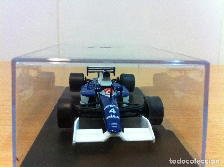 Voitures &agrave; l'&eacute;chelle: F1 GRAND PRIX F&Oacute;RMULA 1 - TYRRELL 019 (1990) - JEAN ALESI. IXO RBA, 1/43