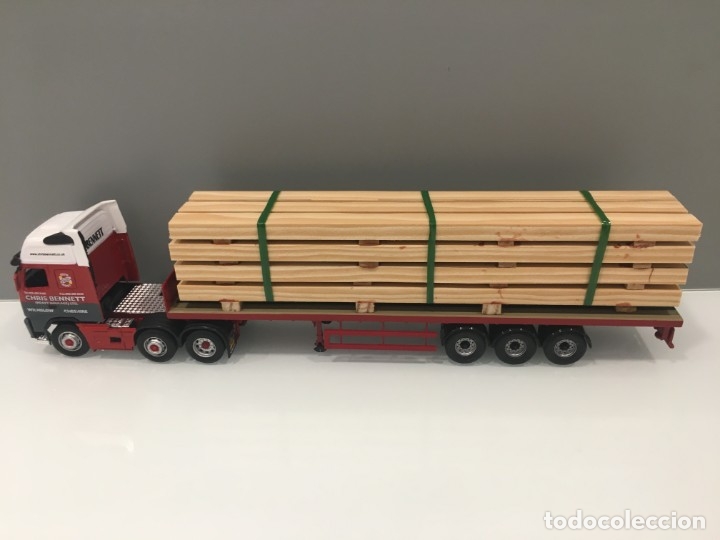 Auto in scala: CARGA DE MADERA PARA CAMIONES A ESCALA