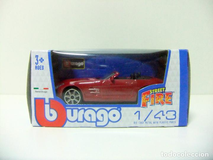 Coches a escala: MERCEDES BENZ SLS AMG ROADSTER - BURAGO BBURAGO STREET FIRE ESCALA 1:43 COCHE AUTOM&Oacute;VIL CABRIO ROJO