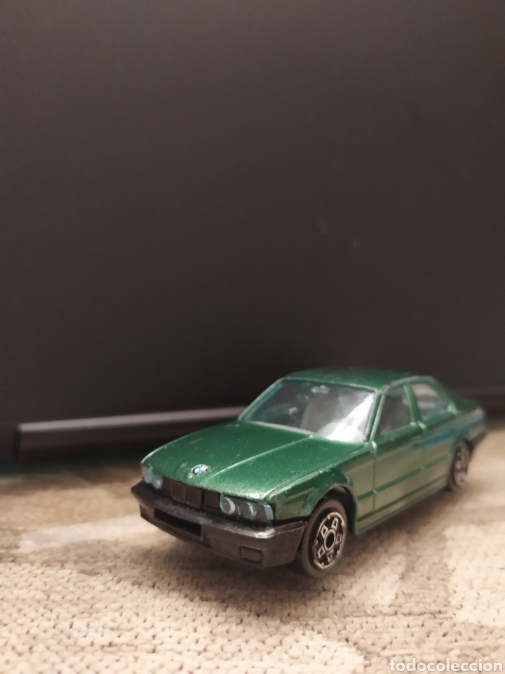 Model Cars: BMW SERIE 5 535I BURAGO/BBURAGO