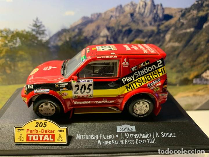 Voitures &agrave; l'&eacute;chelle: Mitsubisbi Pajero - Paris dakar 2001 - Serie limitada