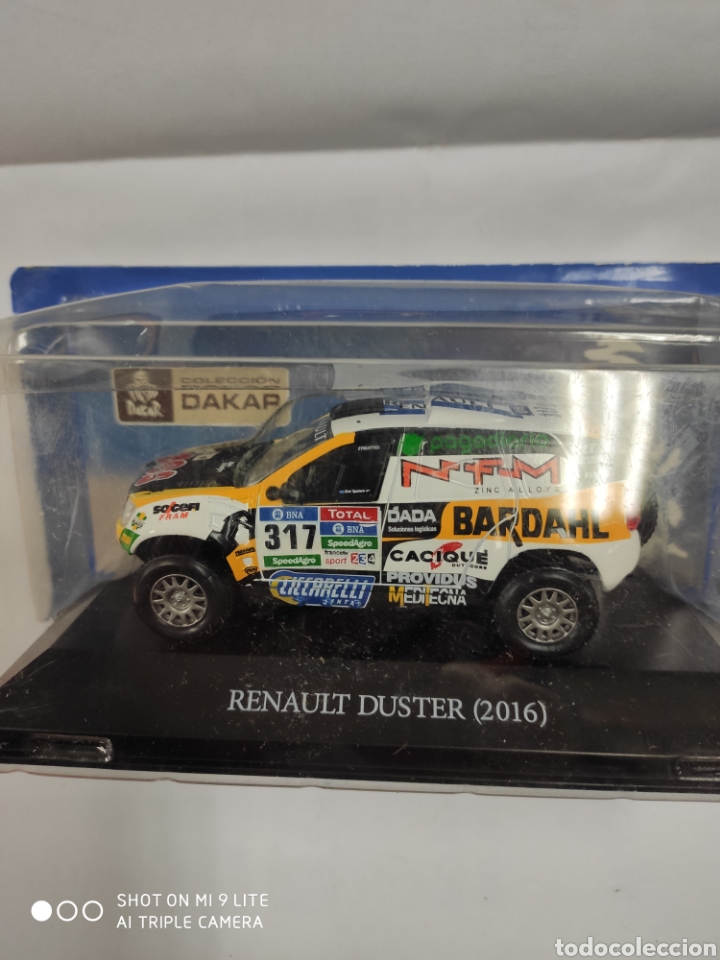 Model Cars: Coche Renault DUSTER.2016 COL DAKAR