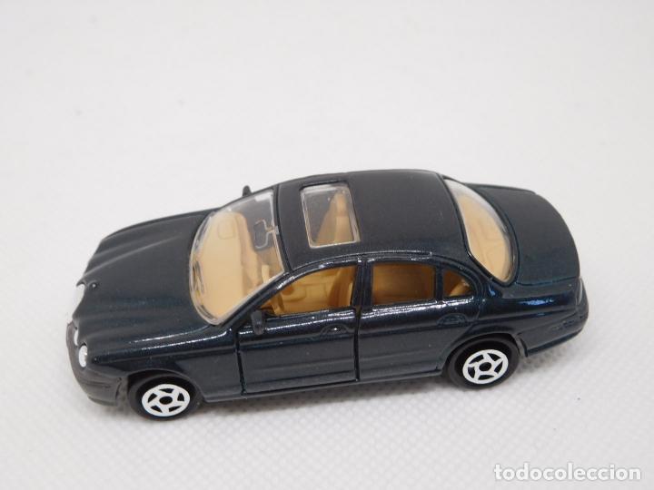 Coches a escala: Coche a escala Majorette Jaguar Type S