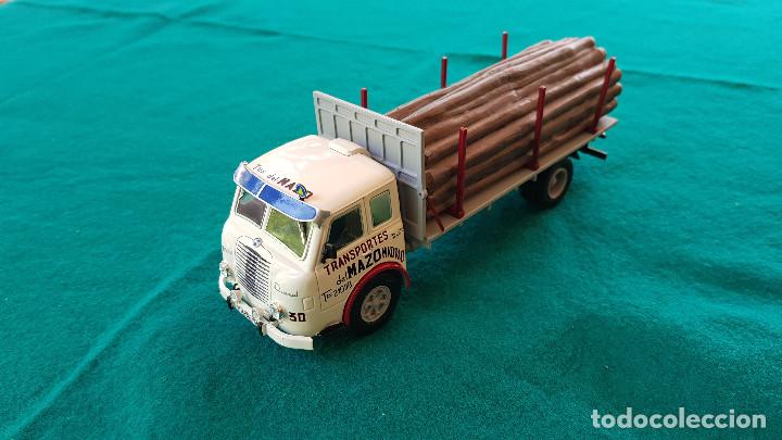 Coches a escala: CAMION PEGASO Z-202 TRANSPORTE DE TRONCOS (PRECINTADO) ESC. 1/43 - COLECCIONES SALVAT