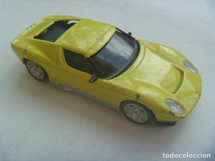 Carros em escala: MINIATURA DE COCHE LAMBORGHINI , DE MUNDO MOTORS . MIURA. 1/43