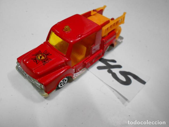 Voitures &agrave; l'&eacute;chelle: CAMION DE BOMBEROS