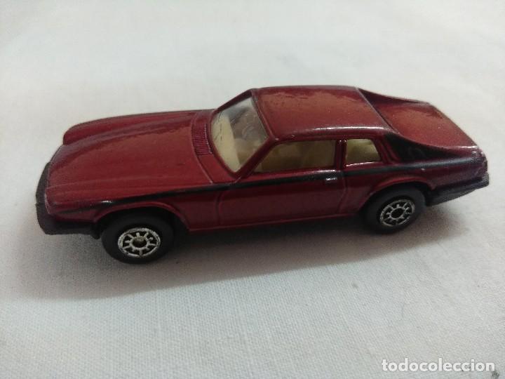Coches a escala: MC TOY JAGUAR XJ-S/EN METAL.