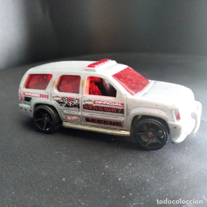 hot wheels 07 chevy tahoe