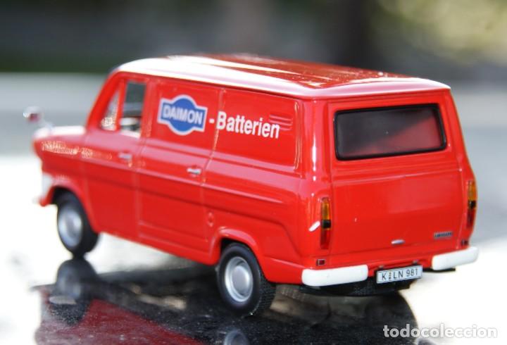 Miniature Ford Transit Série 1 - Échelle 1/43 Par Minichamps, Neuve