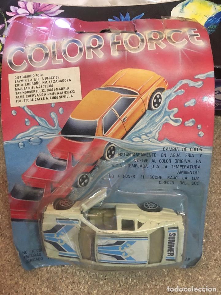 Model Cars: Coche en blister