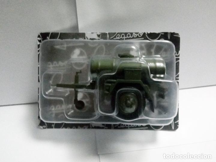 Voitures &agrave; l'&eacute;chelle: ALJIBE ISOTERMO REGIMIENTO DE INFANTER&Iacute;A - SALVAT COMPLEMENTO CAMI&Oacute;N PEGASO ESCALA 1:43 ET EJ&Eacute;RCITO