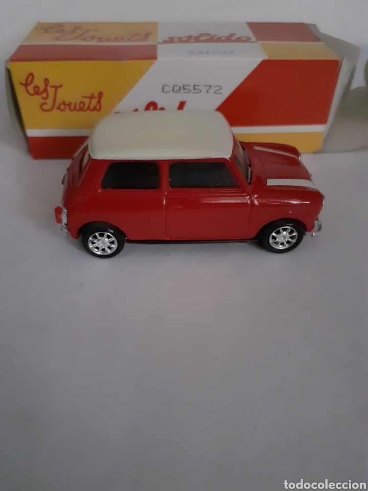 Voitures &agrave; l'&eacute;chelle: SALVAT COCHE MINI SOLIDO EN CAJA