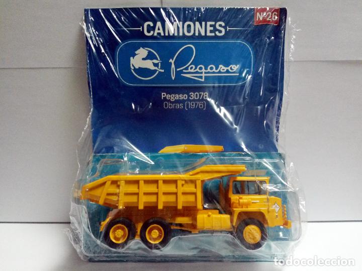 Auto in scala: CAMI&Oacute;N PEGASO 3078 OBRAS 1976 - SALVAT ESCALA 1:43 DUMPER 6X6 OBRA P&Uacute;BLICA TACA MATR&Iacute;CULA MADRID