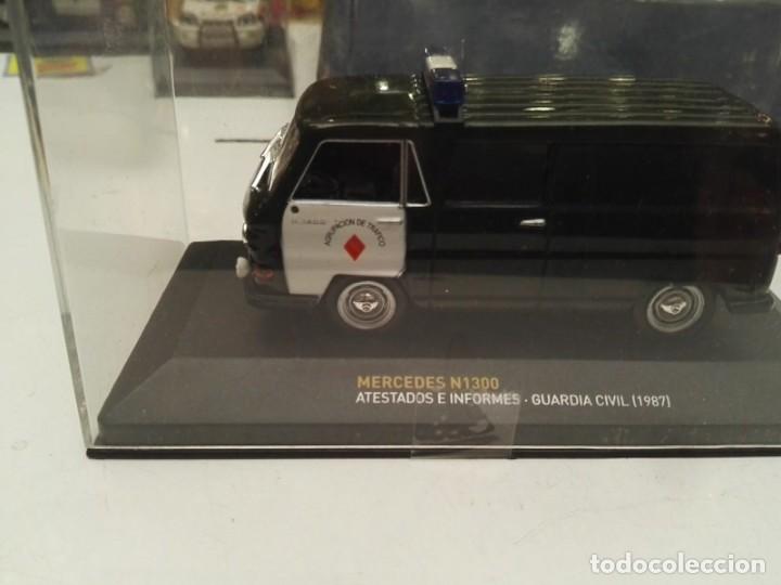 Voitures &agrave; l'&eacute;chelle: MERCEDES N1300 ATESTADOS GUARDIA CIVIL 1987 ALTAYA 1/43