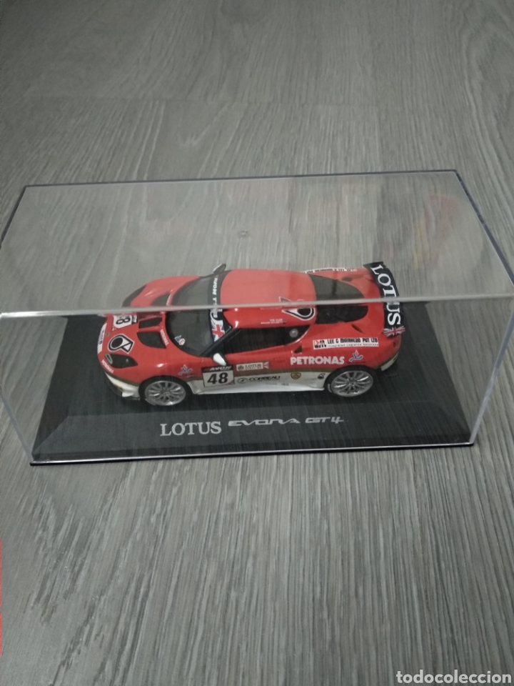 Voitures &agrave; l'&eacute;chelle: Lotus Evora GT4 escala 1 43