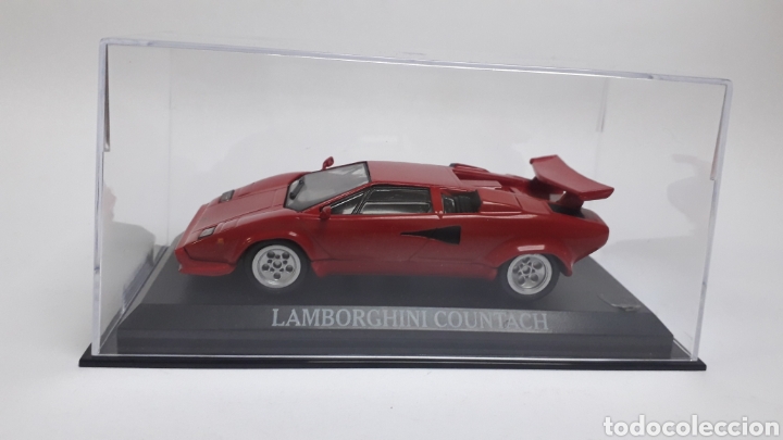 Auto in scala: LAMBORGHINI COUNTACH 1/43 Colecci&oacute;n &rdquo;CAR COLLECTION &rdquo; DEL PRADO