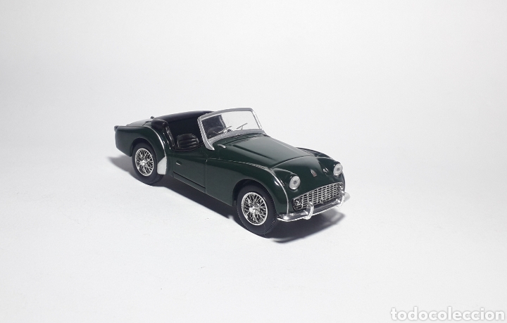 Auto in scala: TRIUMPH TR3 1955 1/43 Colecci&oacute;n &rdquo;CAR COLLECTION&rdquo; DEL PRADO