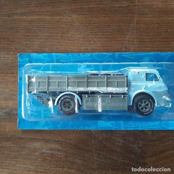 Modellautos: Miniatura salvat 1/43 Pegaso Z-1601 el&eacute;ctrico camion truck